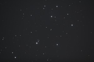 M45 PLEJADERNA ISO 800 7sek primärfokus foto Björn i Länna 4/1 2015